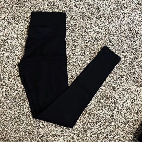 Leggings cotton wide band size S Forever 21 Black cotton Brand new or worn once. - Picture 4 of 4